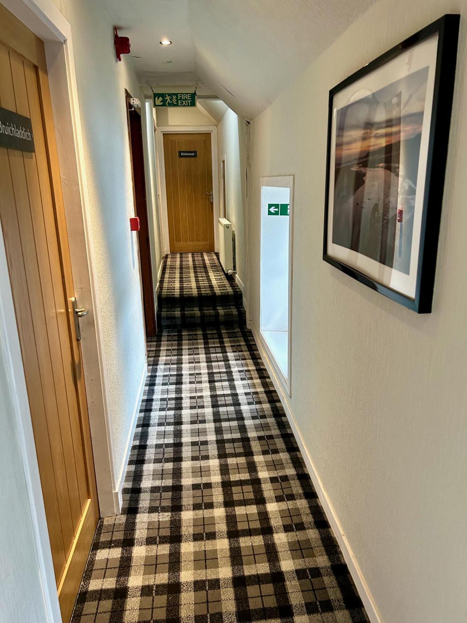 Lochindaal Hotel Port Charlotte Extérieur photo